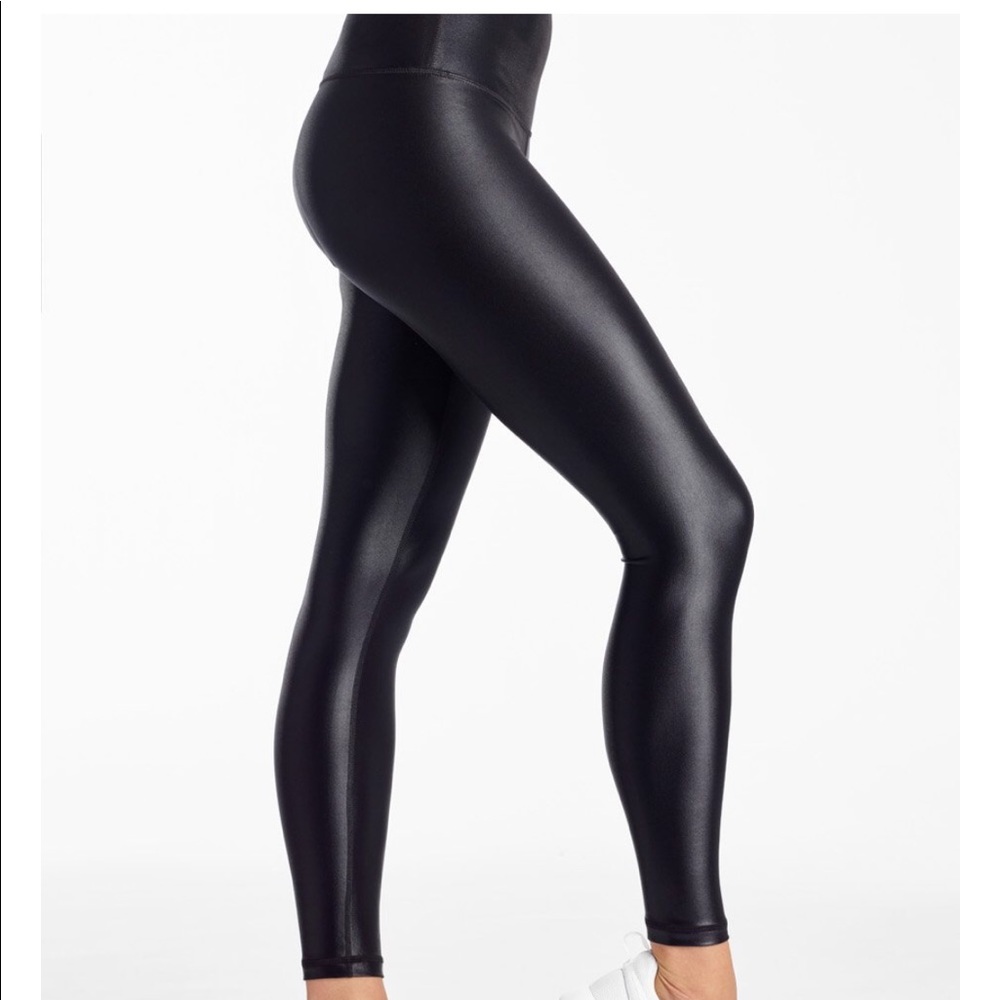 DYI High Shine Signature Leggings BLACK